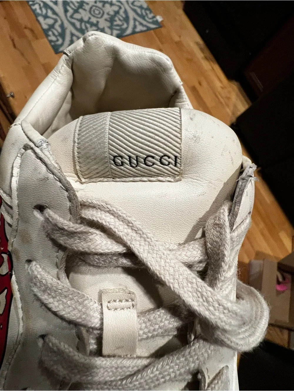 Gucci Cream Sneakers with Red Lip Graphic